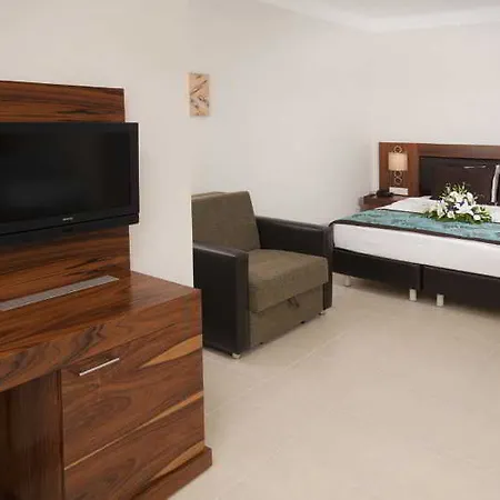 Xperia Grand Bali (adults Only) אתר נופש אלאניה